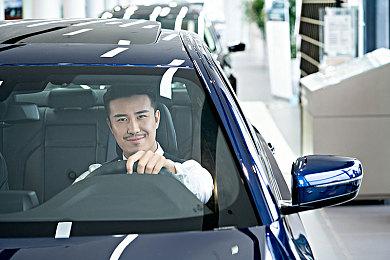 《艾尔登法环：黄金树幽影》超酷截图 享受绝美风景